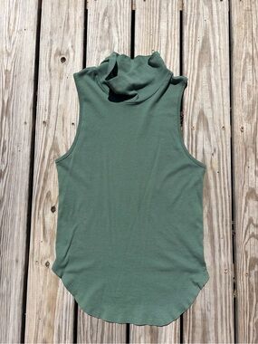 FREE PEOPLE La Livin 90210 Muscle Tank Top Boho Mock Turtleneck Women's M Green